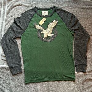 American eagle long sleeve shirt